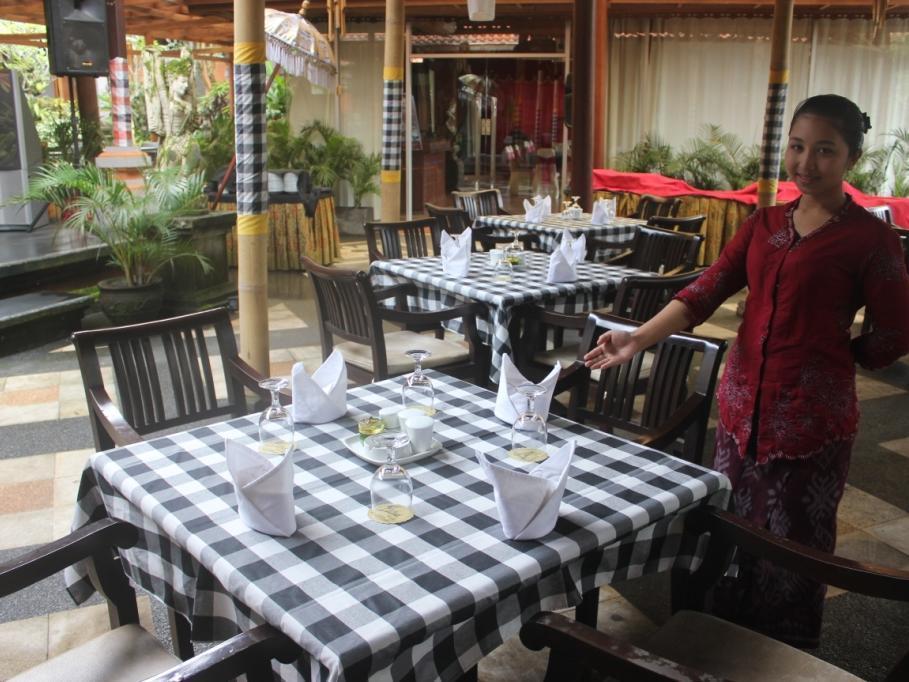 Ubud Hotel And Villas Μαλάνγκ Εξωτερικό φωτογραφία