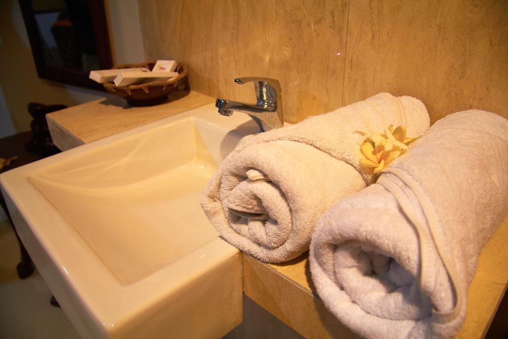 Ubud Hotel And Villas Μαλάνγκ Εξωτερικό φωτογραφία