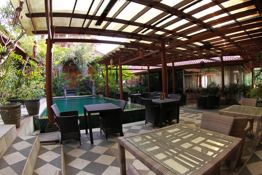 Ubud Hotel And Villas Μαλάνγκ Εξωτερικό φωτογραφία