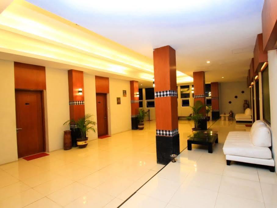 Ubud Hotel And Villas Μαλάνγκ Εξωτερικό φωτογραφία